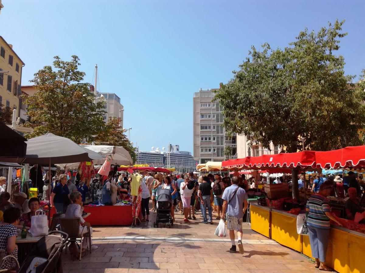 Studio Toulon Les Halles Apartment Luaran gambar